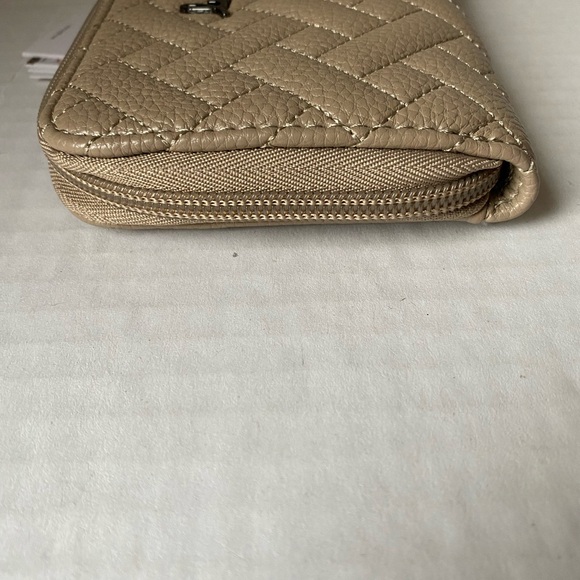 Lug Rodeo VL Wallet Sand New - Picture 5 of 15